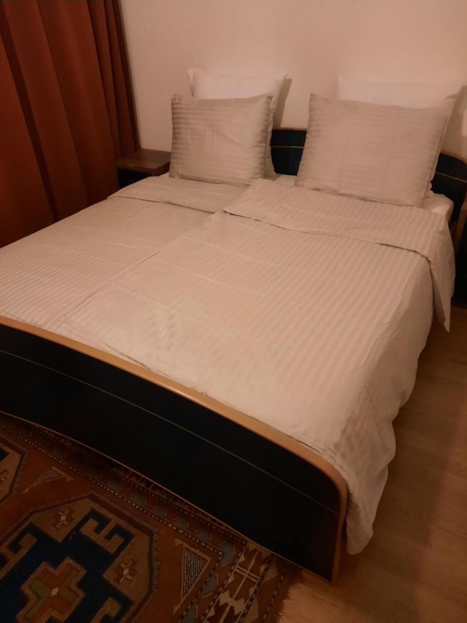 Apartament International Center